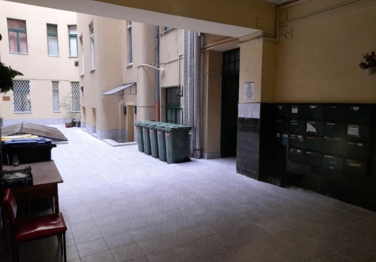 Cherry Blossom Designer Apartment In The Center With Free Parking Будапеща Екстериор снимка